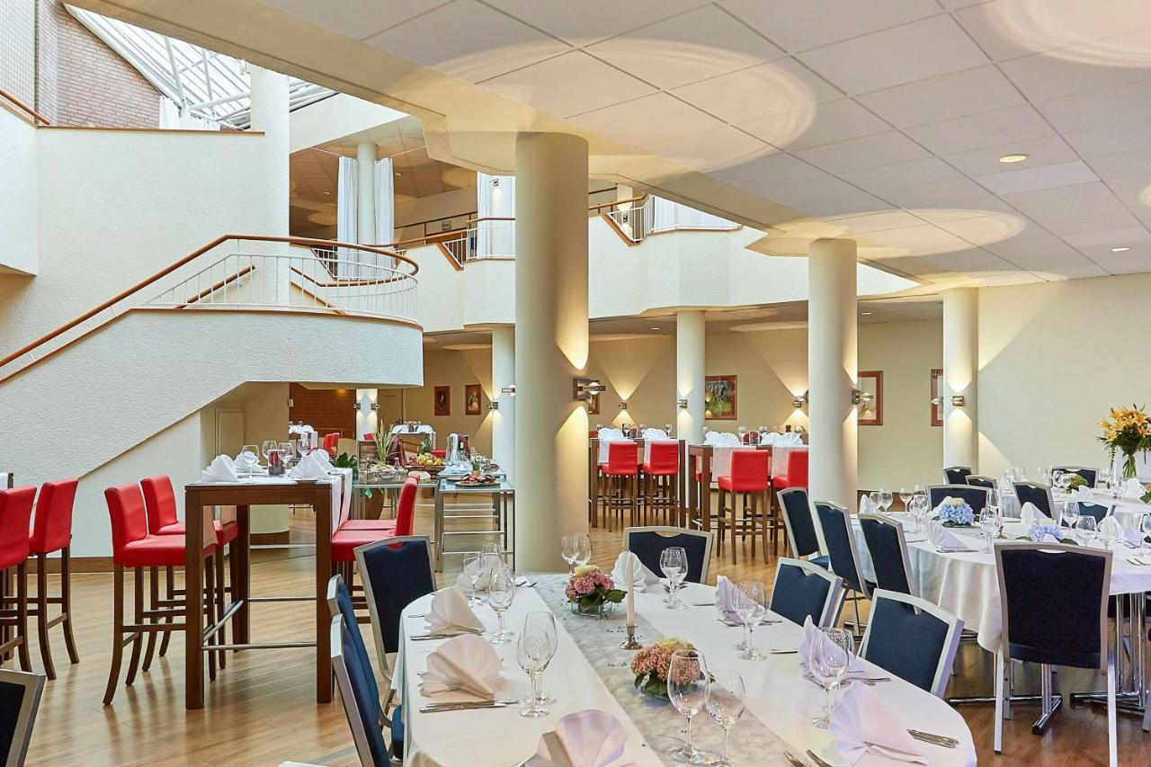 Radisson Blu Hotel Karlsruhe Ettlingen Bagian luar foto