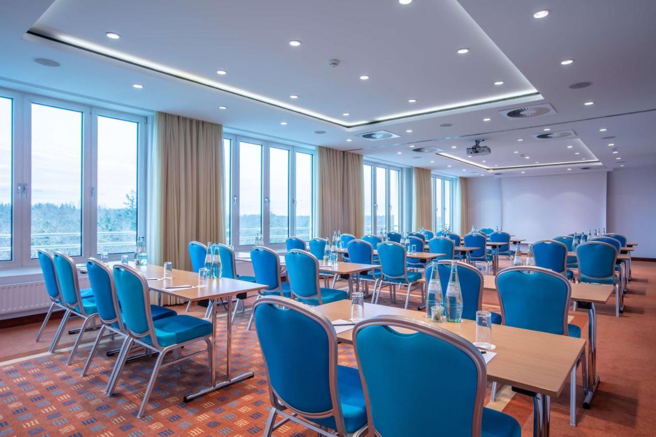 Radisson Blu Hotel Karlsruhe Ettlingen Bagian luar foto
