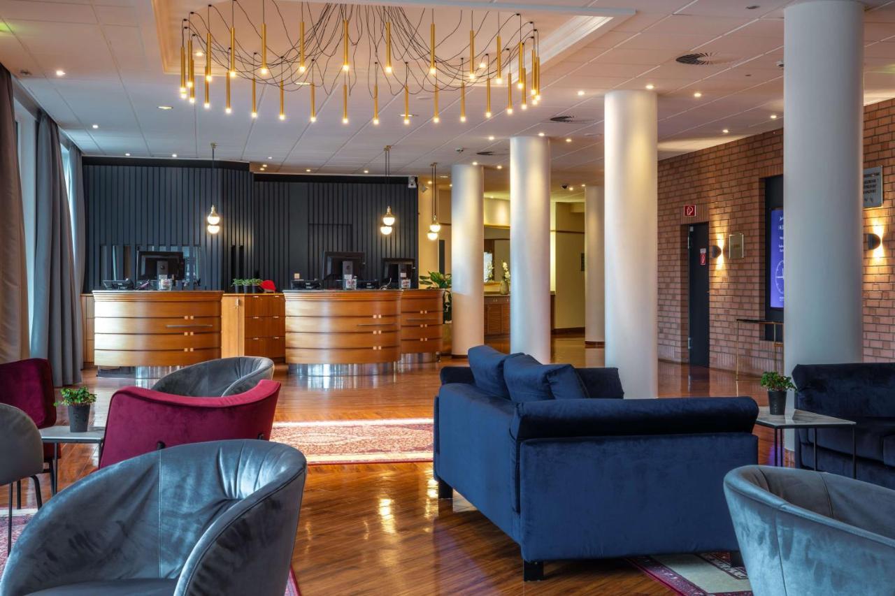 Radisson Blu Hotel Karlsruhe Ettlingen Bagian luar foto