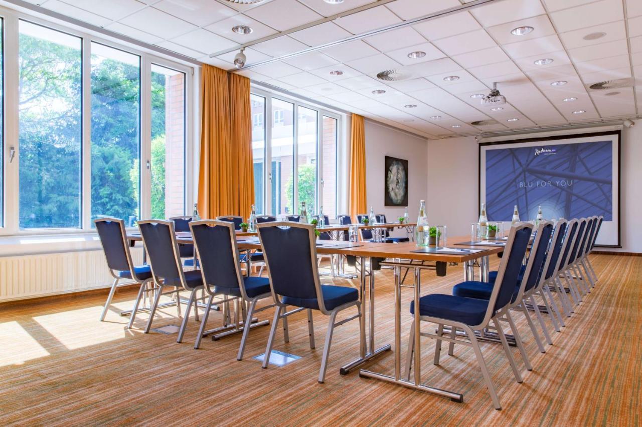 Radisson Blu Hotel Karlsruhe Ettlingen Bagian luar foto