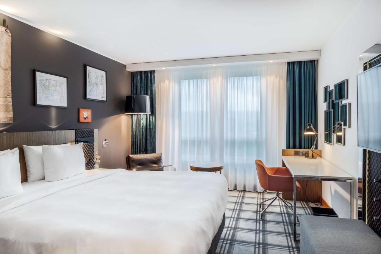 Radisson Blu Hotel Karlsruhe Ettlingen Bagian luar foto