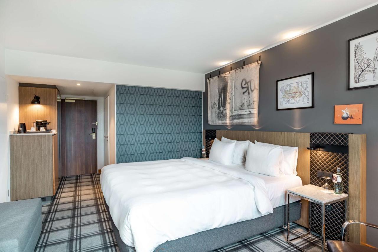 Radisson Blu Hotel Karlsruhe Ettlingen Bagian luar foto